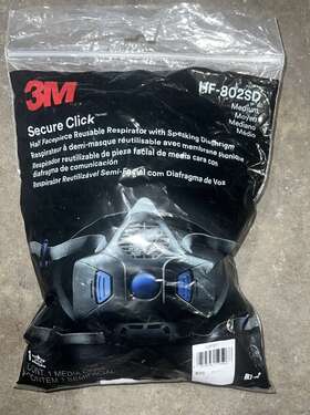Hf-802sd 3m New Sealed Secure Click Respirator With Speaking Diaphram Half Mask