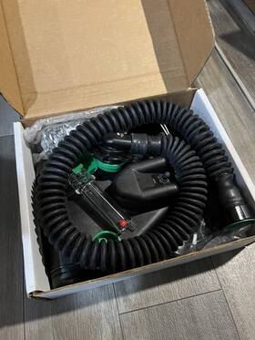70501-212 Avon New Papr Blower C420 With Two Rechargeable Li-io Batteries Usa