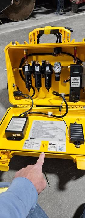 Cab30 Bullard Clean Air Box 30 Cfm Grade D Breathing Filter Co Monitor 10 Pp