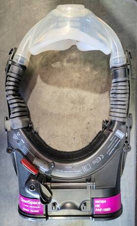 Cleanspace2 Clean Space Paf-1034 Respirator Lightly Used In Original Box Very