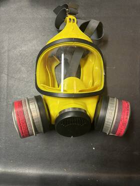 10156459 Msa Air Purifying Face Mask Respirator M Size - Yellow