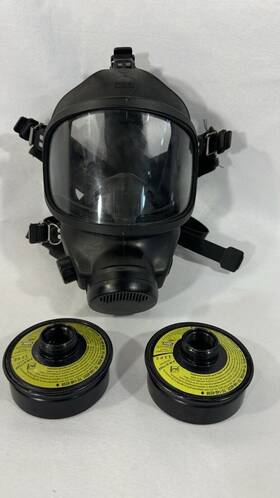M6c2 Msa C2/m6c2 M6 C2 Large Gas Mask Respirator With Filters