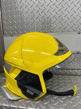 F1xf Msa Gallet Fire Helmet Large Yellow With Integrated Light Module