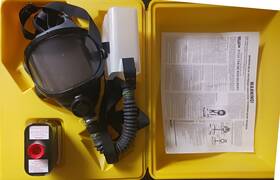 49291579 Willson 14f-23 Gas Mask/resiprator G1 Scott 184-ov Canister Tigw Wigw And Suitcase