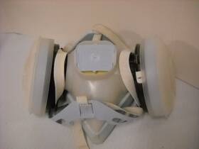 Cpv-2211 Willson Cpv2211 Freedom 2000 Series Medium Respirator Face Mask Ppe