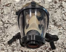 Honeywell Survivair Scba Gas Mask Respirator 20/20 Size With Kevlar Headnet. Fixed Price $12.95.