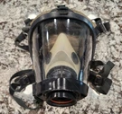 Honeywell Survivair Scba Gas Mask Respirator 20/20 Size With Kevlar Headnet. Fixed Price $14.95.