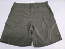 The North Face Mens Green Cargo Shorts Pockets/back Nylon 36/9" #8746. Fixed Price $14.99.