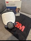 3M Ultimate Fx Full Respirator Mask FF-401 Facepiece Size. Fixed Price $150.00.
