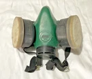 Norton 7500-30 Respirator Gas Mask. Fixed Price $10.99.